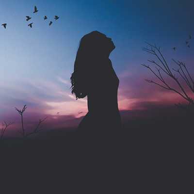Alone  girl dp
